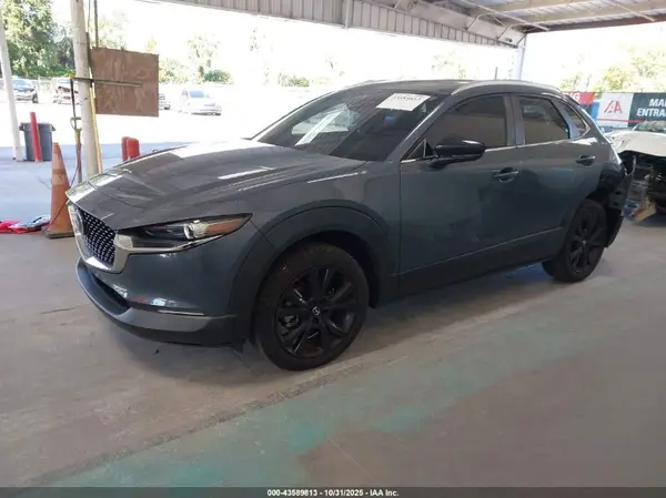3MVDMBCMXPM536623 2023 MAZDA CX-30 - Image 2