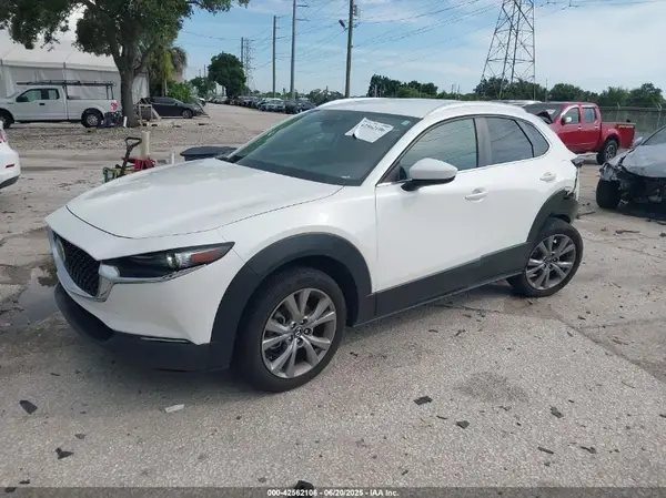 3MVDMBCMXPM545550 2023 MAZDA CX-30 - Image 2