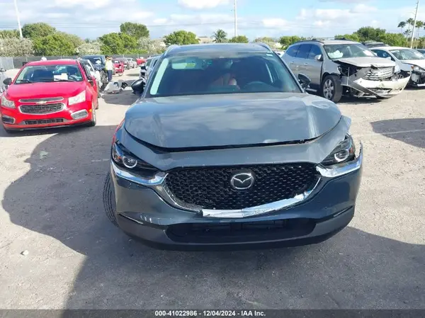 2023 MAZDA CX-30 auction photo 6