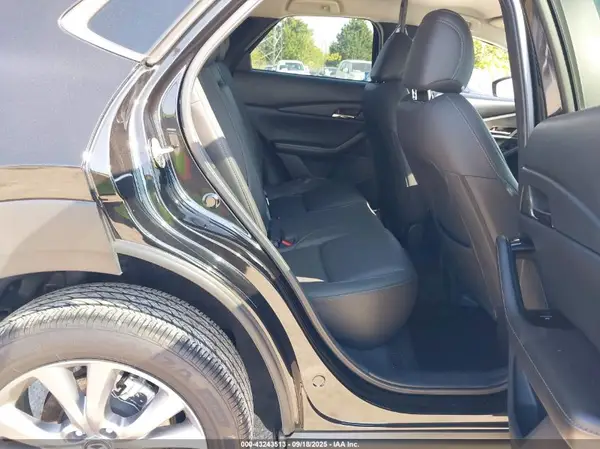 3MVDMBCMXPM577687 2023 MAZDA CX-30 - Image 8