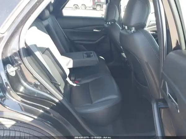 3MVDMBCMXRM652035 2024 MAZDA CX-30 - Image 8