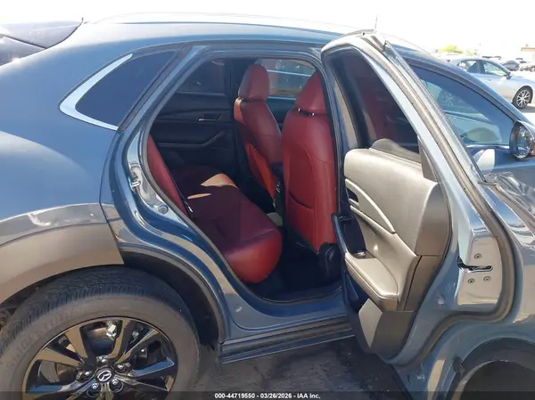 3MVDMBCMXRM656750 2024 MAZDA CX-30 - Image 8