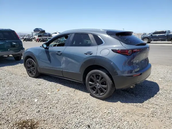 3MVDMBCMXRM660412 2024 MAZDA CX-30 - Image 2