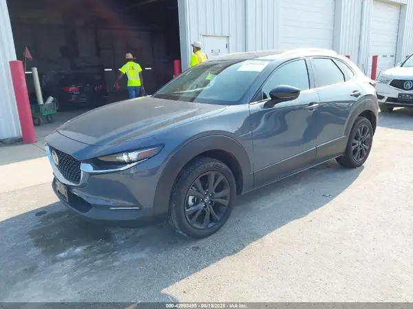 3MVDMBCMXRM681714 2024 MAZDA CX-30 - Image 2