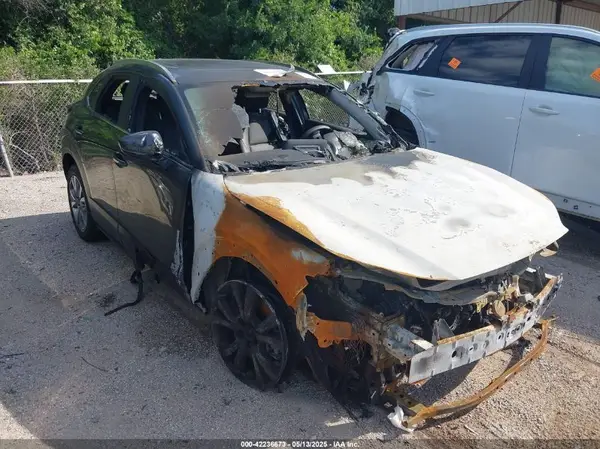 3MVDMBCMXSM770060 2025 MAZDA CX-30 - Image 1
