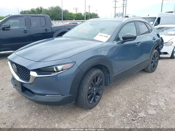 3MVDMBCMXSM773234 2025 MAZDA CX-30 - Image 2