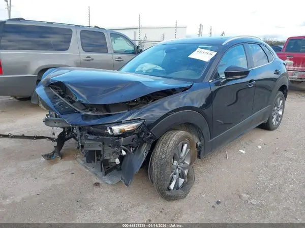 3MVDMBCMXSM812548 2025 MAZDA CX-30 - Image 2