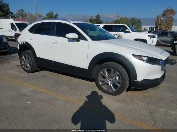 3MVDMBCMXSM854718 2025 MAZDA CX-30 - Image 1