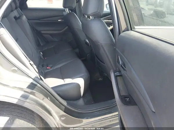 3MVDMBDL0MM264939 2021 MAZDA CX-30 - Image 8