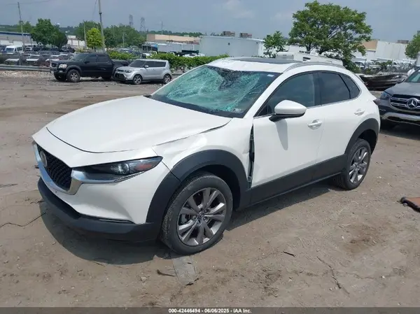 3MVDMBDL0MM307045 2021 MAZDA CX-30 - Image 2