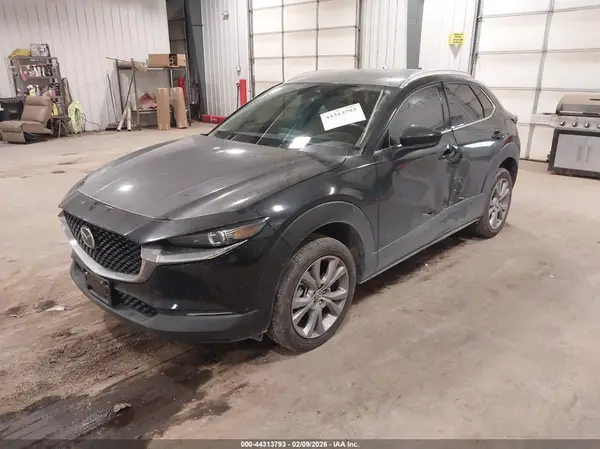 3MVDMBDL0NM408118 2022 MAZDA CX-30 - Image 2