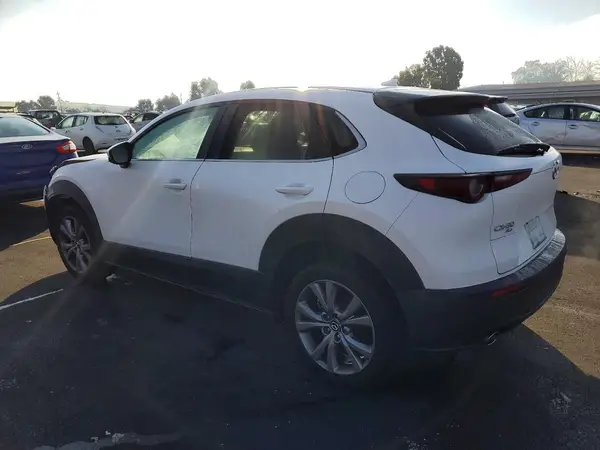 3MVDMBDL1LM113798 2020 MAZDA CX-30 - Image 2