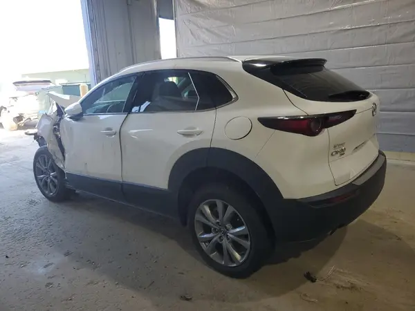 3MVDMBDL1NM450118 2022 MAZDA CX-30 - Image 2