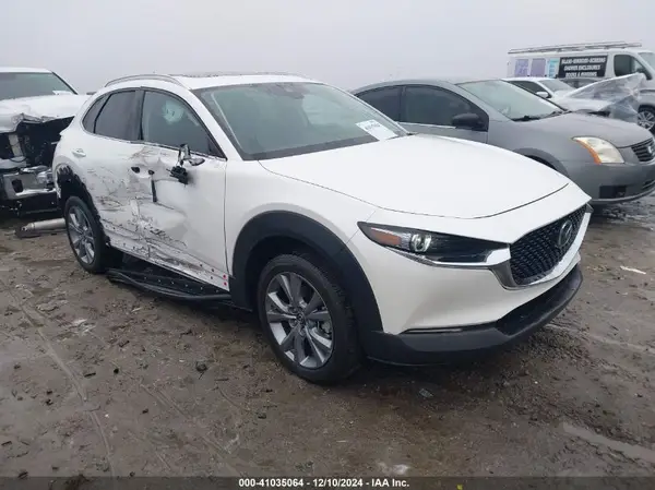 3MVDMBDL1NM452807 2022 MAZDA CX-30 - Image 1