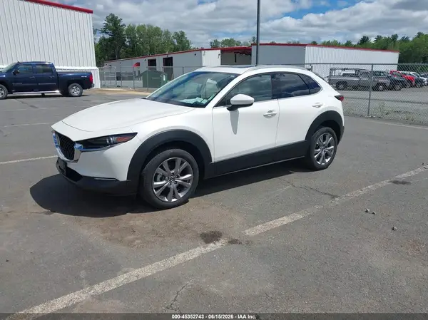 3MVDMBDL2NM414485 2022 MAZDA CX-30 - Image 2