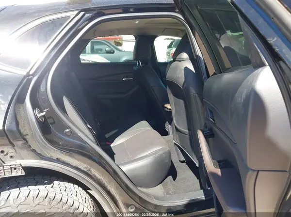 3MVDMBDL2NM443114 2022 MAZDA CX-30 - Image 8