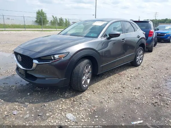 3MVDMBDL3LM134619 2020 MAZDA CX-30 - Image 2