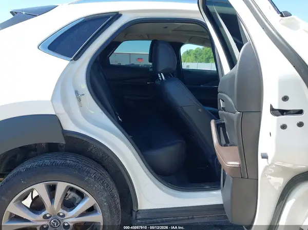 3MVDMBDL4NM418618 2022 MAZDA CX-30 - Image 8