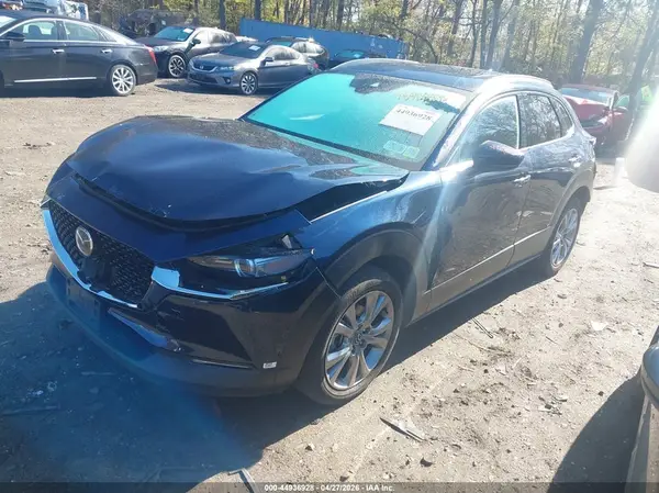 3MVDMBDL5NM423813 2022 MAZDA CX-30 - Image 2