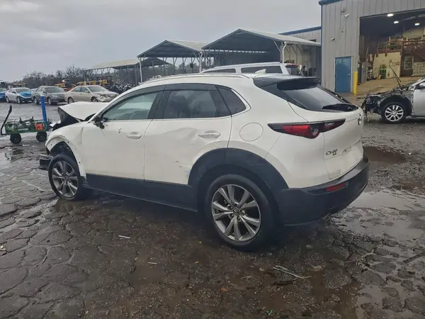 3MVDMBDL5NM431555 2022 MAZDA CX-30 - Image 2
