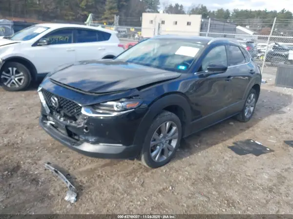 3MVDMBDL5NM445374 2022 MAZDA CX-30 - Image 2