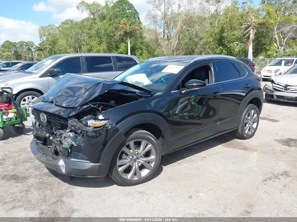 3MVDMBDL7NM414465 2022 MAZDA CX-30 - Image 2