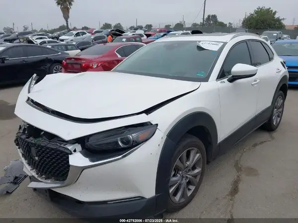 3MVDMBDL7NM420346 2022 MAZDA CX-30 - Image 2