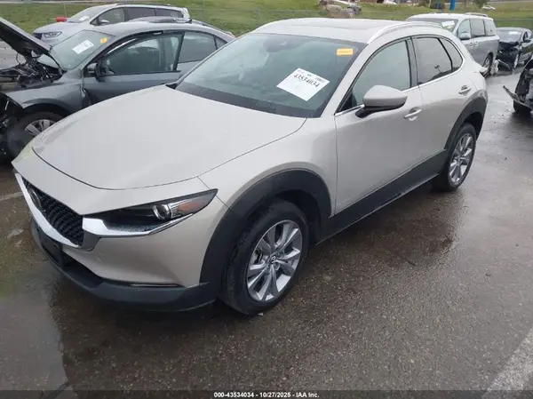 3MVDMBDL7NM457929 2022 MAZDA CX-30 - Image 2