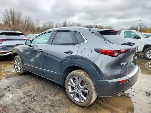 3MVDMBDL8NM404043 2022 MAZDA CX-30 - Image 2