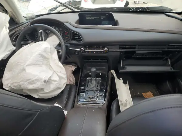 3MVDMBDL9NM404455 2022 MAZDA CX-30 - Image 8