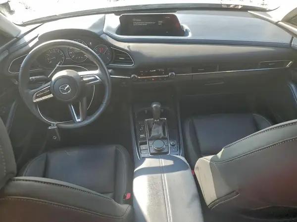 3MVDMBDLXLM105070 2020 MAZDA CX-30 - Image 8