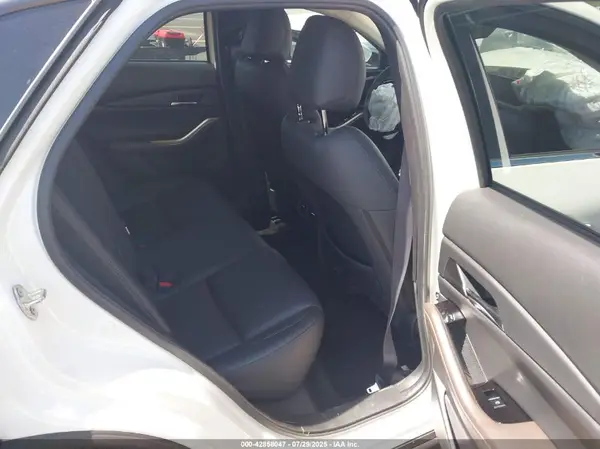 3MVDMBDLXMM273017 2021 MAZDA CX-30 - Image 8