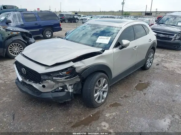 3MVDMBDM0PM525788 2023 MAZDA CX-30 - Image 2