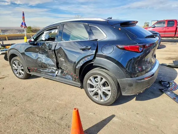 3MVDMBDM0SM796956 2025 MAZDA CX-30 - Image 2