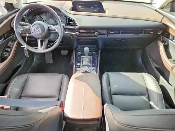 3MVDMBDM0SM796956 2025 MAZDA CX-30 - Image 8
