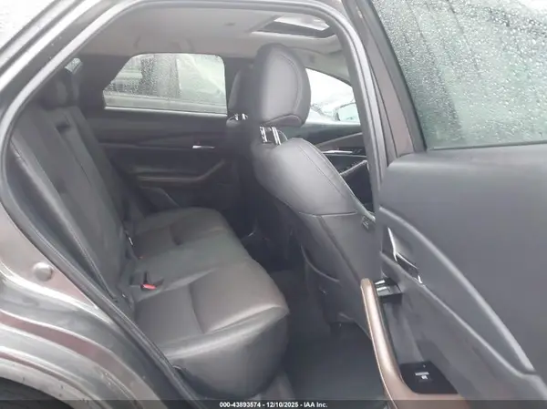 3MVDMBDM1MM233031 2021 MAZDA CX-30 - Image 8
