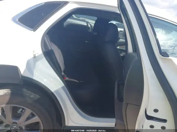 3MVDMBDM2RM621490 2024 MAZDA CX-30 - Image 8