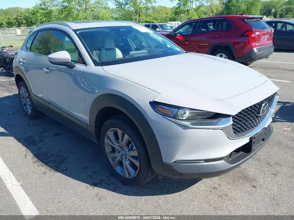 3MVDMBDM2SM798045 2025 MAZDA CX-30 - Image 1