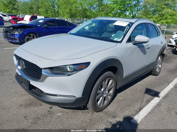 3MVDMBDM2SM798045 2025 MAZDA CX-30 - Image 2
