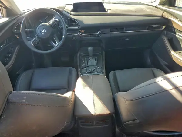 3MVDMBDM3SM782176 2025 MAZDA CX-30 - Image 8