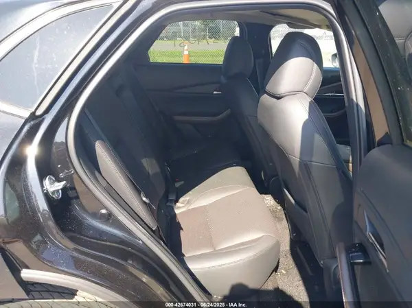 3MVDMBDM3SM801969 2025 MAZDA CX-30 - Image 8