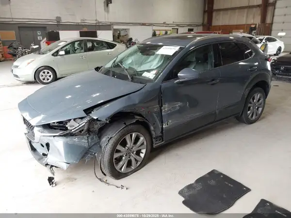 3MVDMBDM4MM217681 2021 MAZDA CX-30 - Image 2