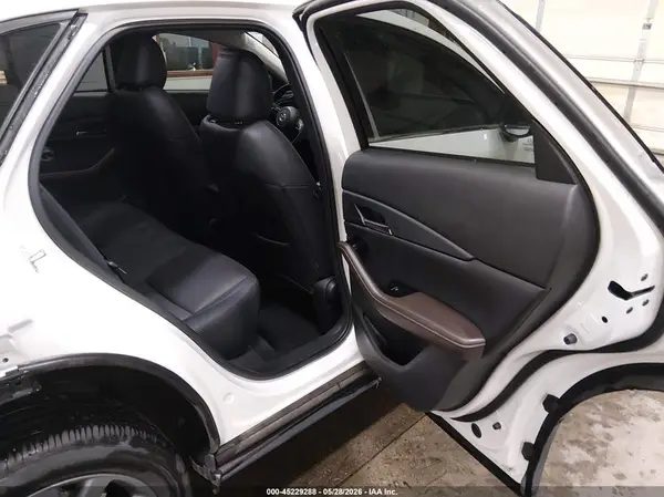 3MVDMBDM4SM790495 2025 MAZDA CX-30 - Image 8
