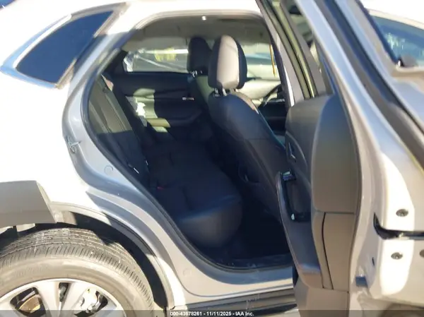 3MVDMBDM5PM504399 2023 MAZDA CX-30 - Image 8