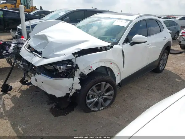 3MVDMBDM7SM805183 2025 MAZDA CX-30 - Image 2