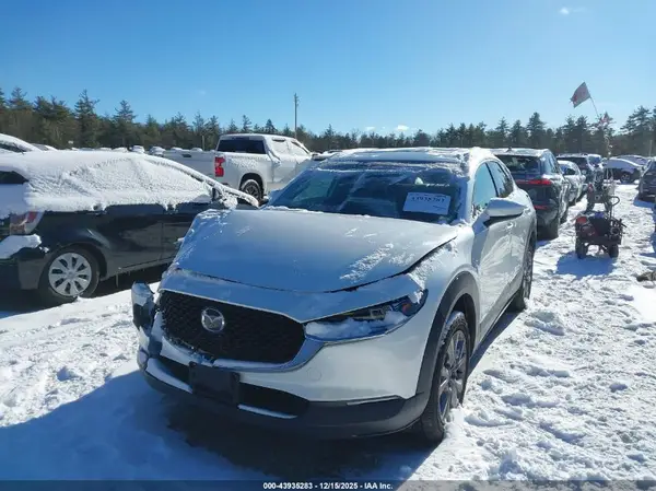 3MVDMBDM8RM633465 2024 MAZDA CX-30 - Image 2