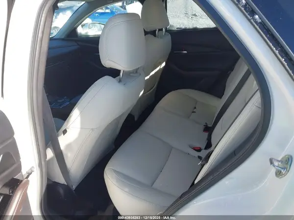 3MVDMBDM8RM633465 2024 MAZDA CX-30 - Image 8