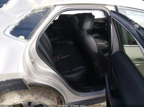 3MVDMBDM8RM663923 2024 MAZDA CX-30 - Image 8