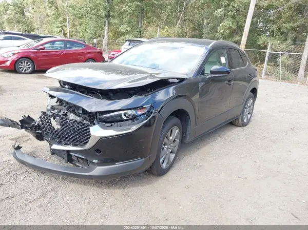 3MVDMBDM9SM751904 2025 MAZDA CX-30 - Image 2
