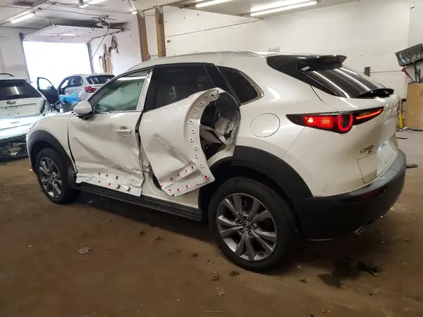3MVDMBDM9SM768315 2025 MAZDA CX-30 - Image 2